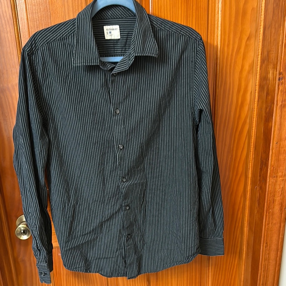 Old Navy Men's Black Pinstripe Button Down Shirt size medium